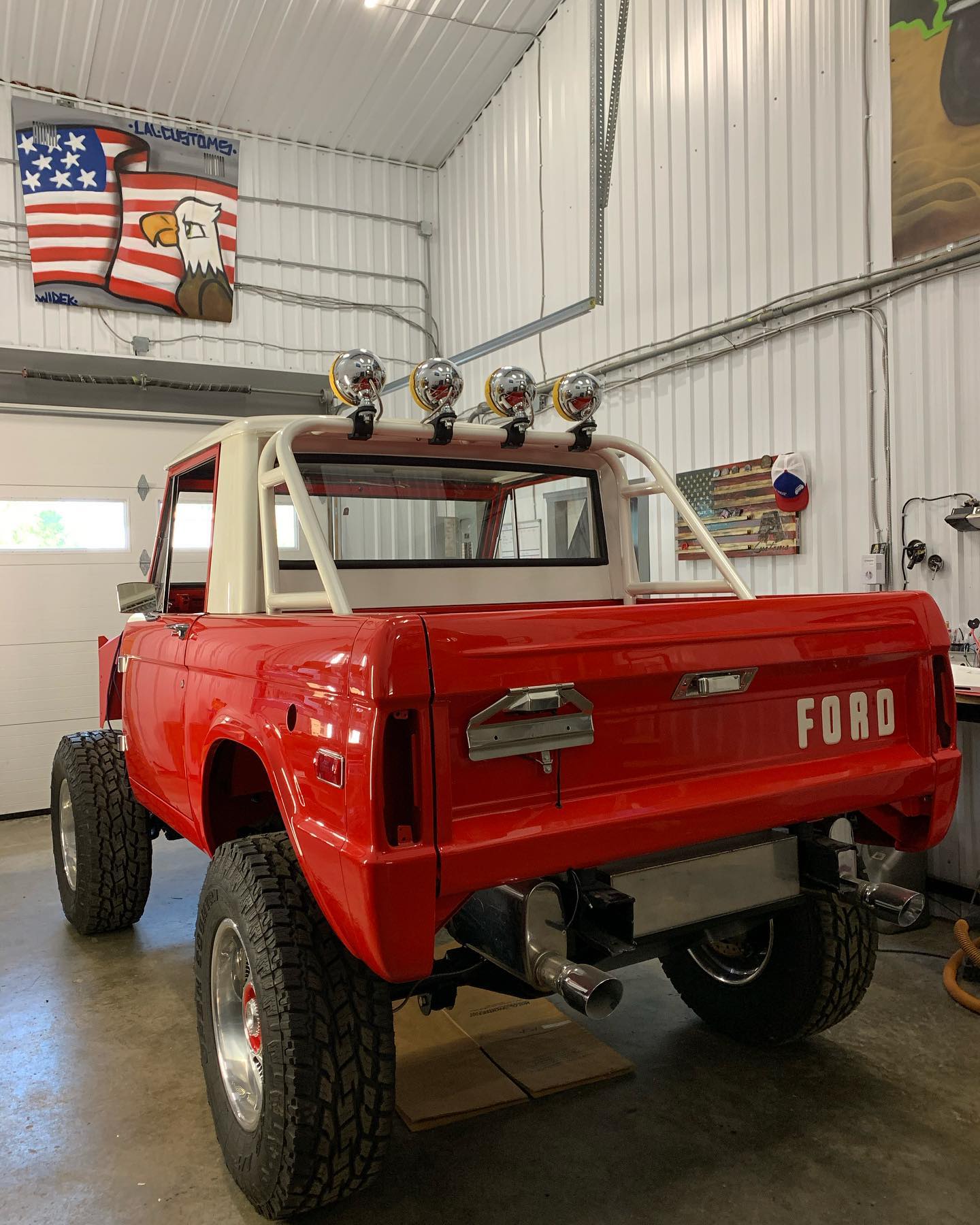 LAL-Customs-Ford-Bronco-Restoration-T-Man-Build-2